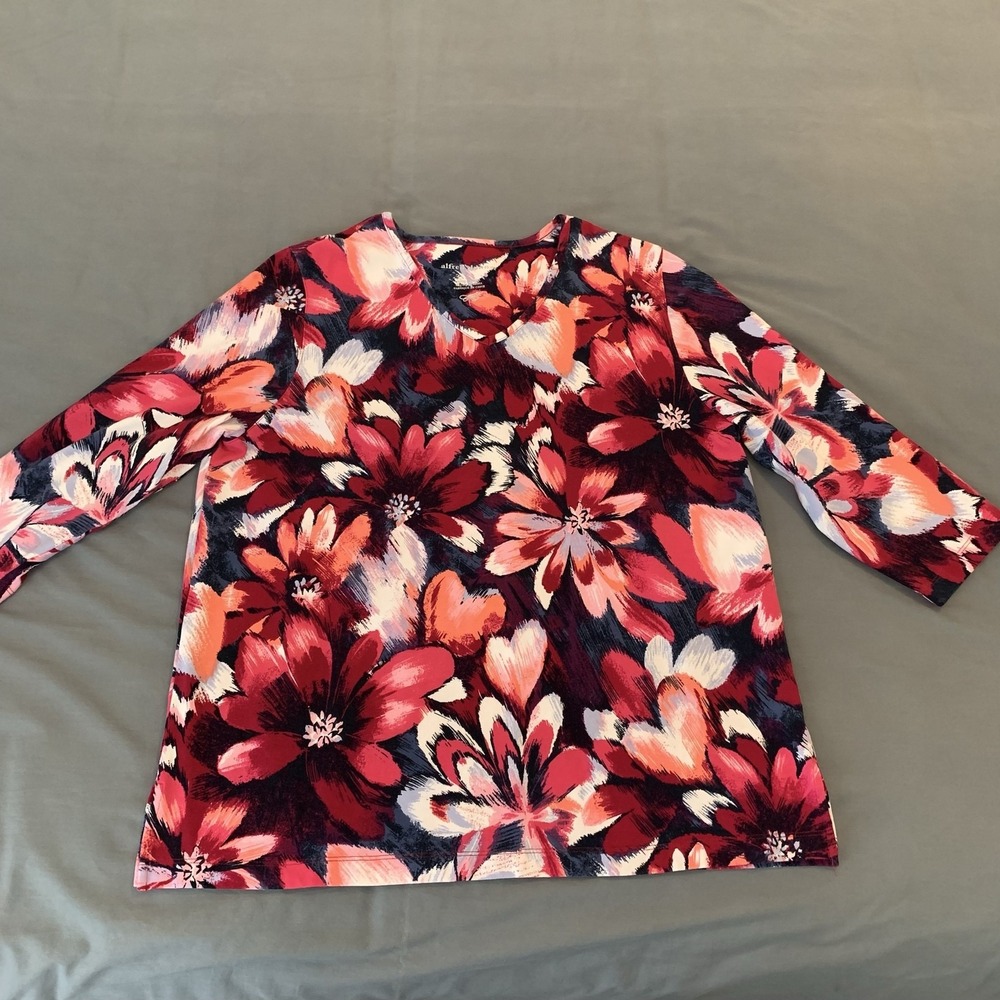 Alfred Dunner Shirt Womens Large Red Floral 3/4 Sleeve V Neck Stretch Knit Top